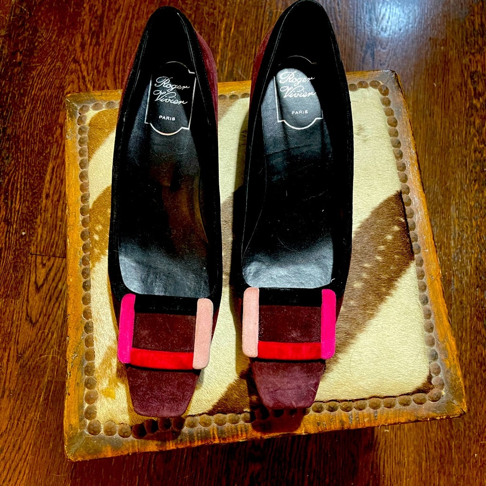 Roger Vivier Maroon multi colored pumps